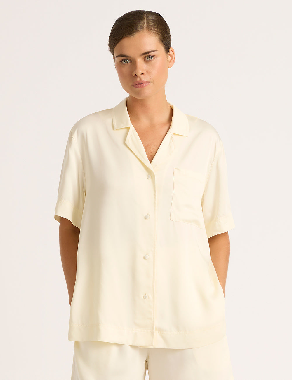 Vegan Silk Short Sleeve Shirt - Pearl