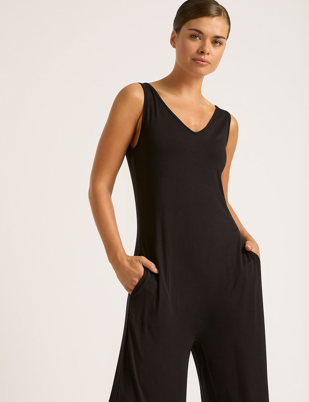 B10911_BLACK_Long Jumpsuit_3_v3.jpg