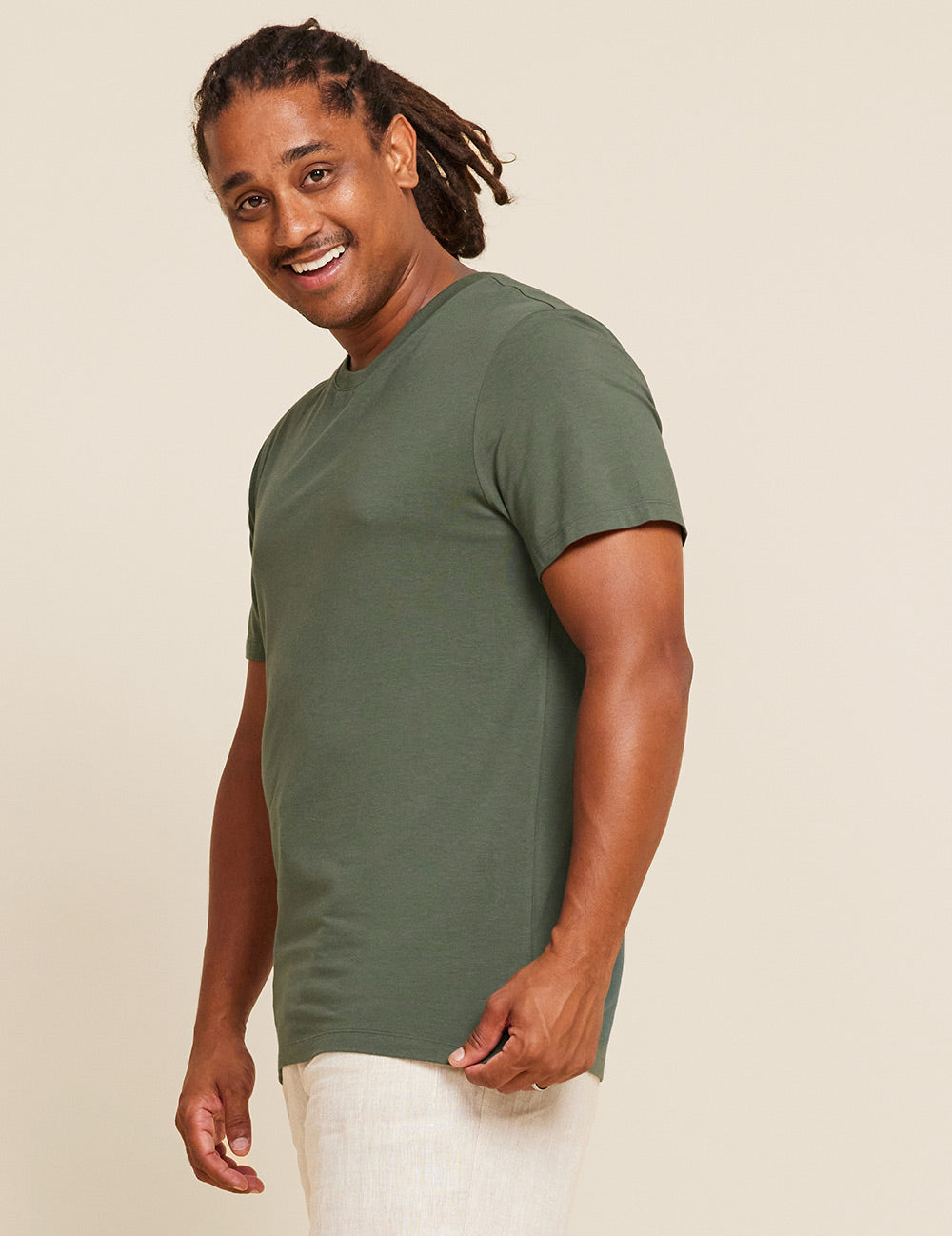 B10964_MOSS_Men_s Classic Crew Neck T-Shirt_6.jpg