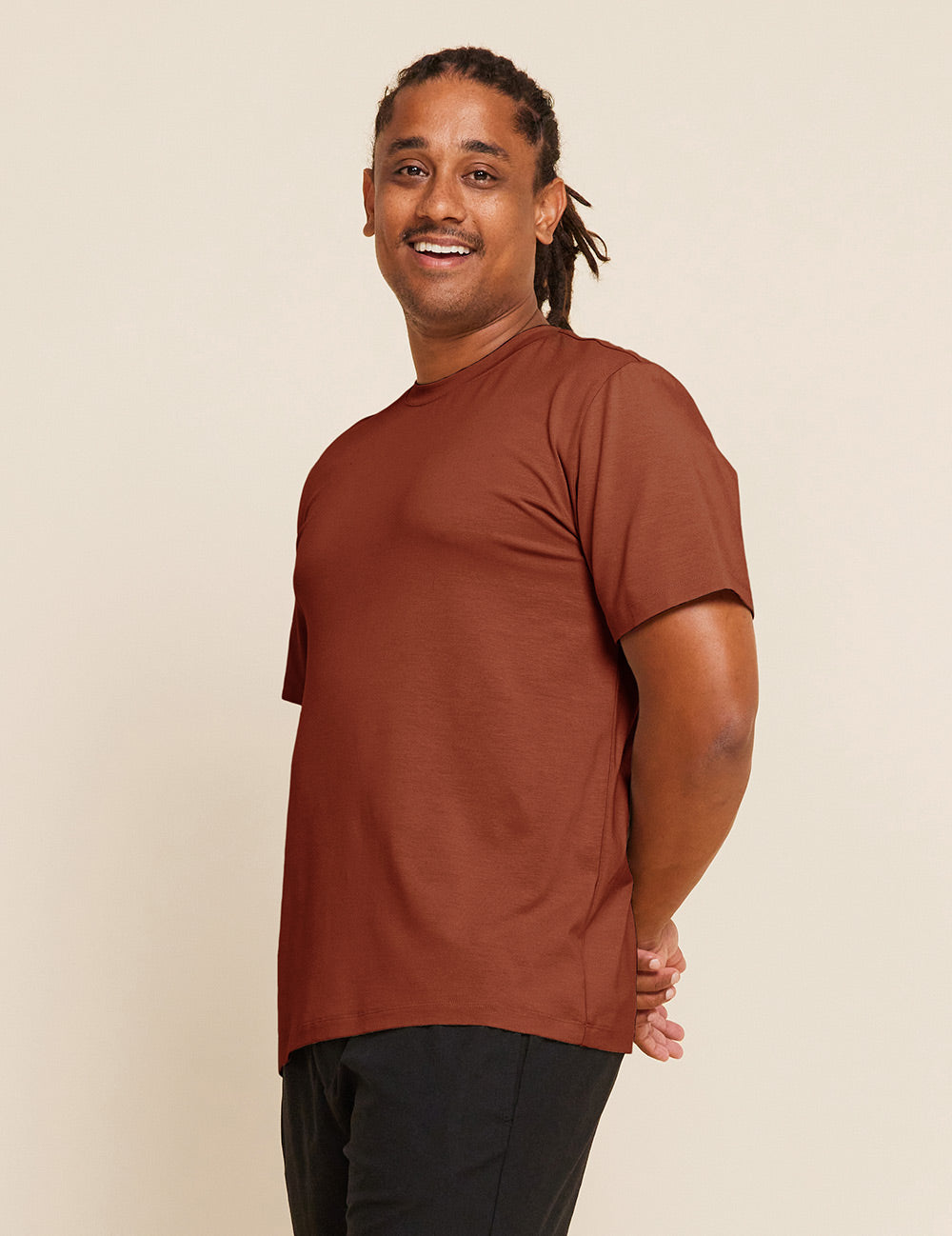 B10964_RUST_Men's Classic Crew Neck T-Shirt_1.jpg