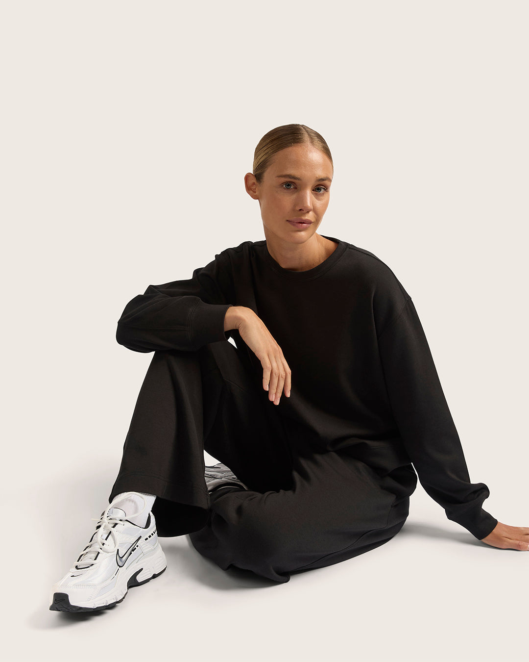 Bamboo CloudKnit Women's Straight Leg Sweat Pants - Black