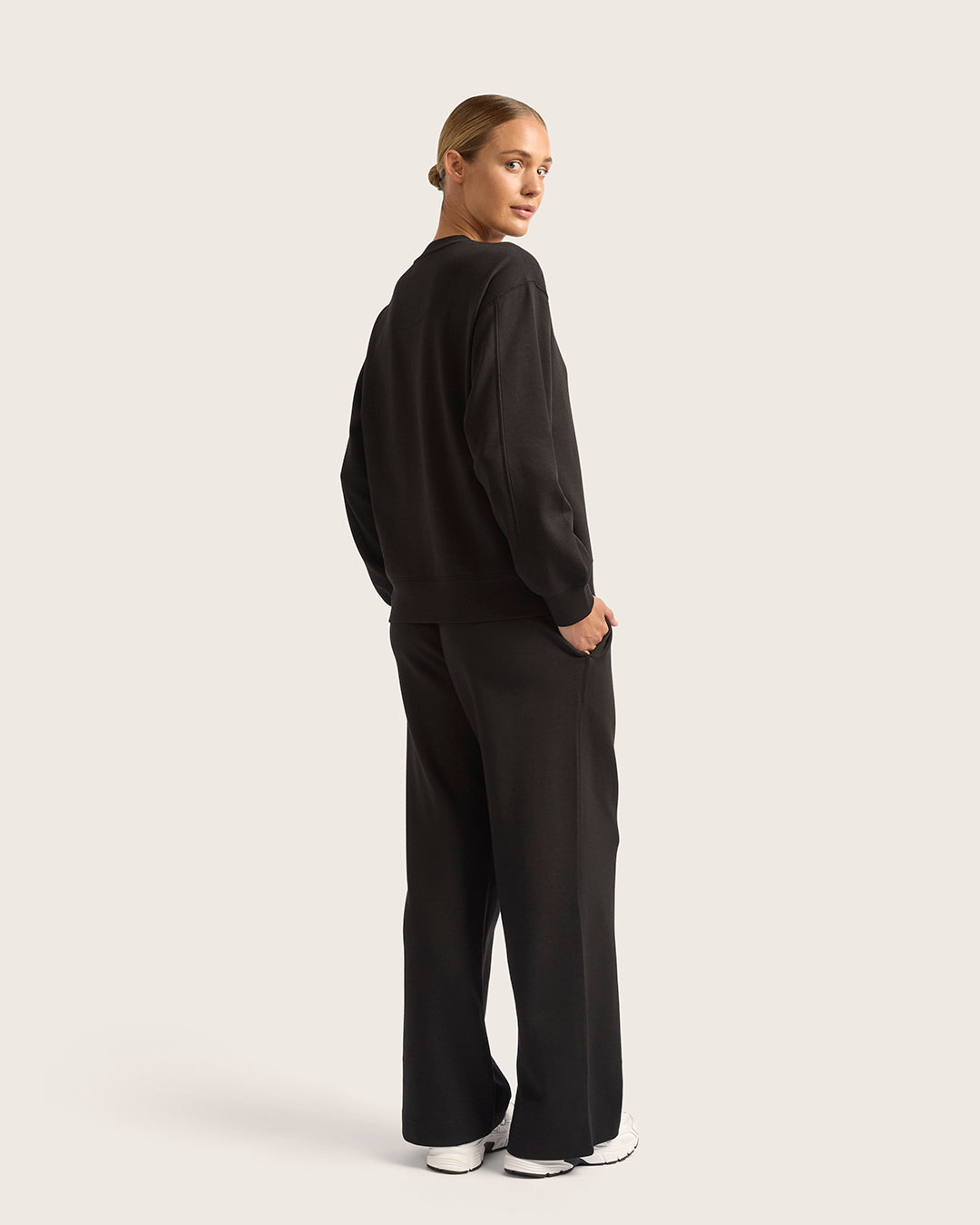 Bamboo CloudKnit Women's Straight Leg Sweat Pants - Black