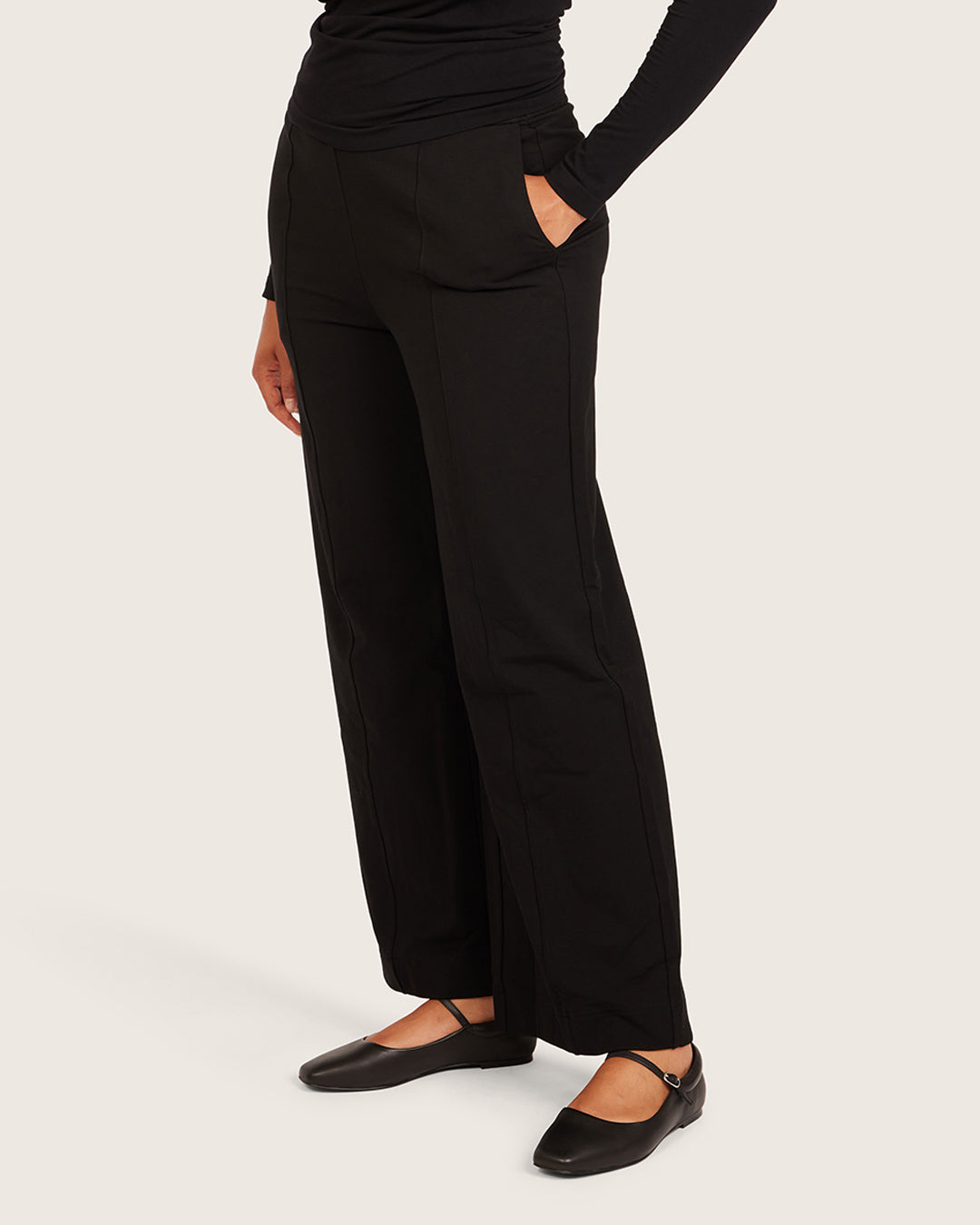 Relaxed Leg Pants - Regular - Black