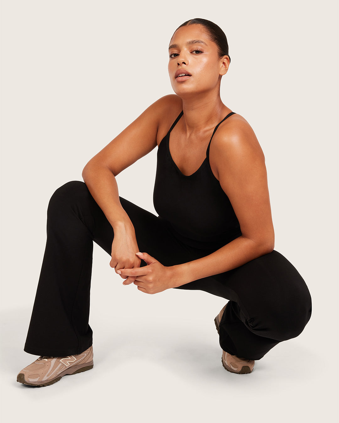 High Waist Flare Pants - Regular  - Black