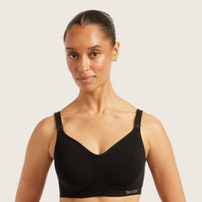 Model's Headshot - Loren Kontaxis