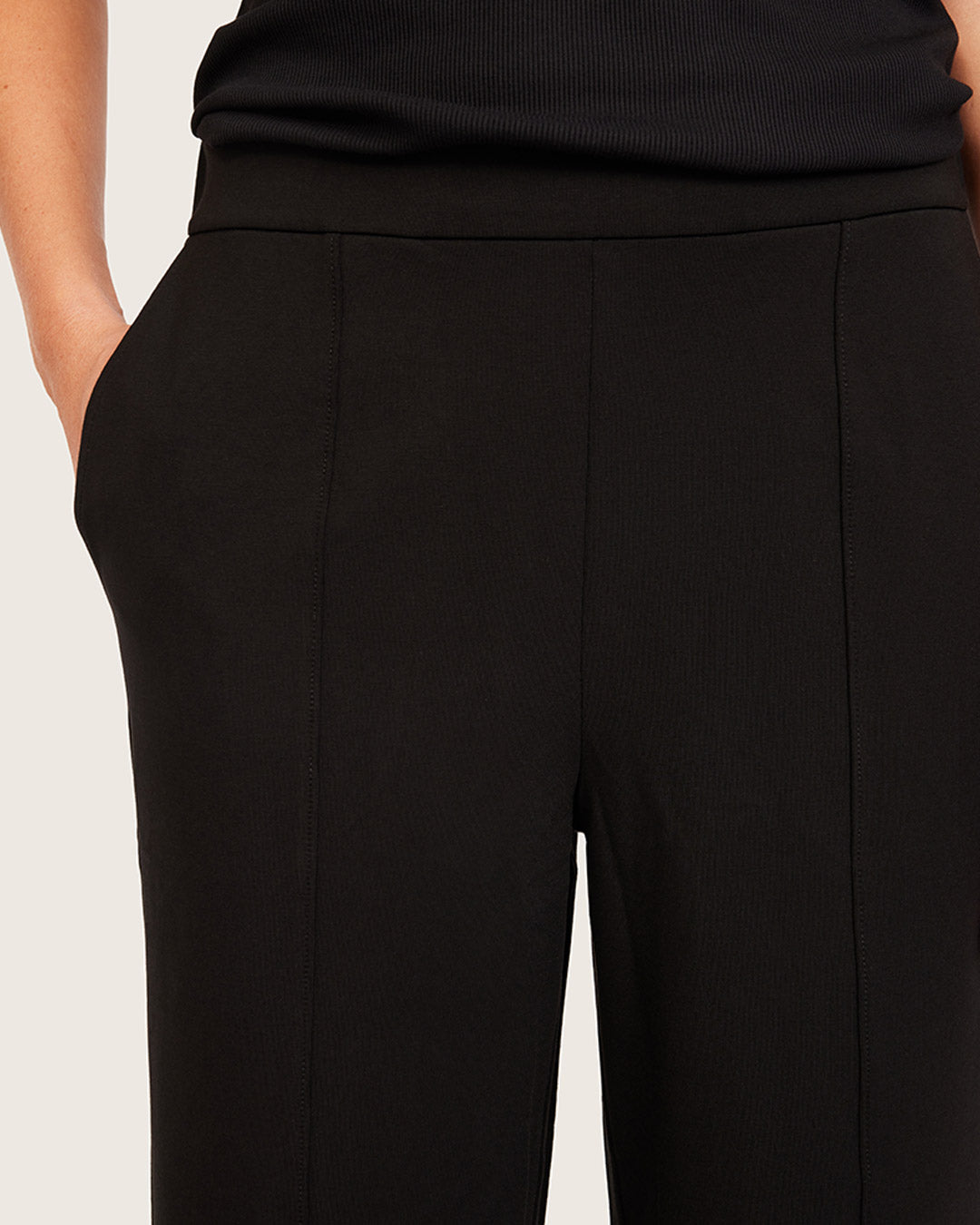 Relaxed Leg Pants - Regular - Black