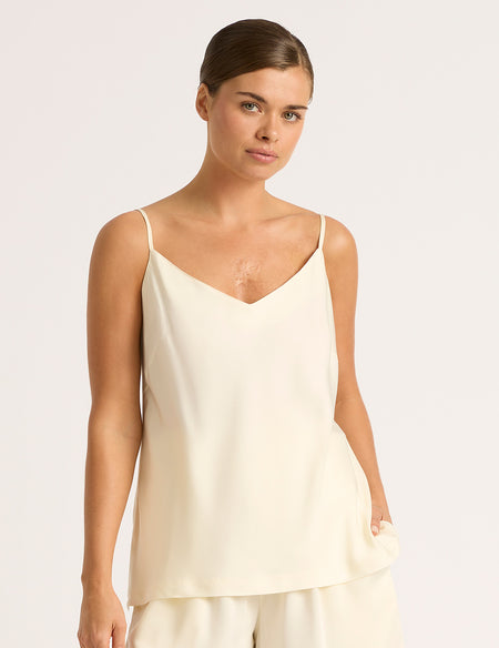 Model's Photo - 
